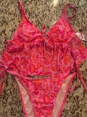 CUPSHE TANKINI Two-Piece Swim Set